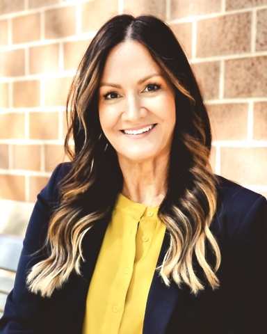 A headshot of Wendy Moorehead, senior director, strategic communications for Finance and Operations.